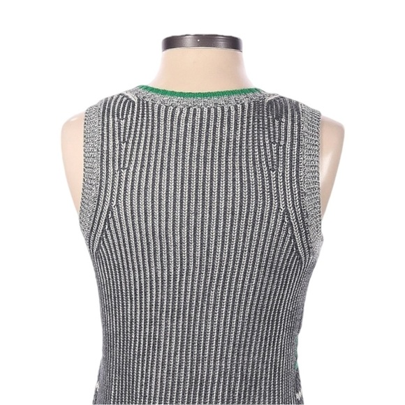 Cabi Ribbed Chunky Knit Sleeveless Pullover Sweater Size M Neutral Gray - Picture 4 of 8